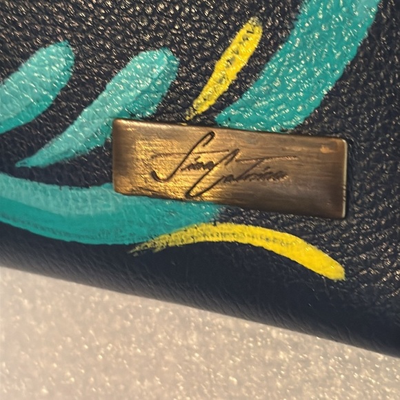 Fina Catrina Hand painted leather purse. - Picture 3 of 11